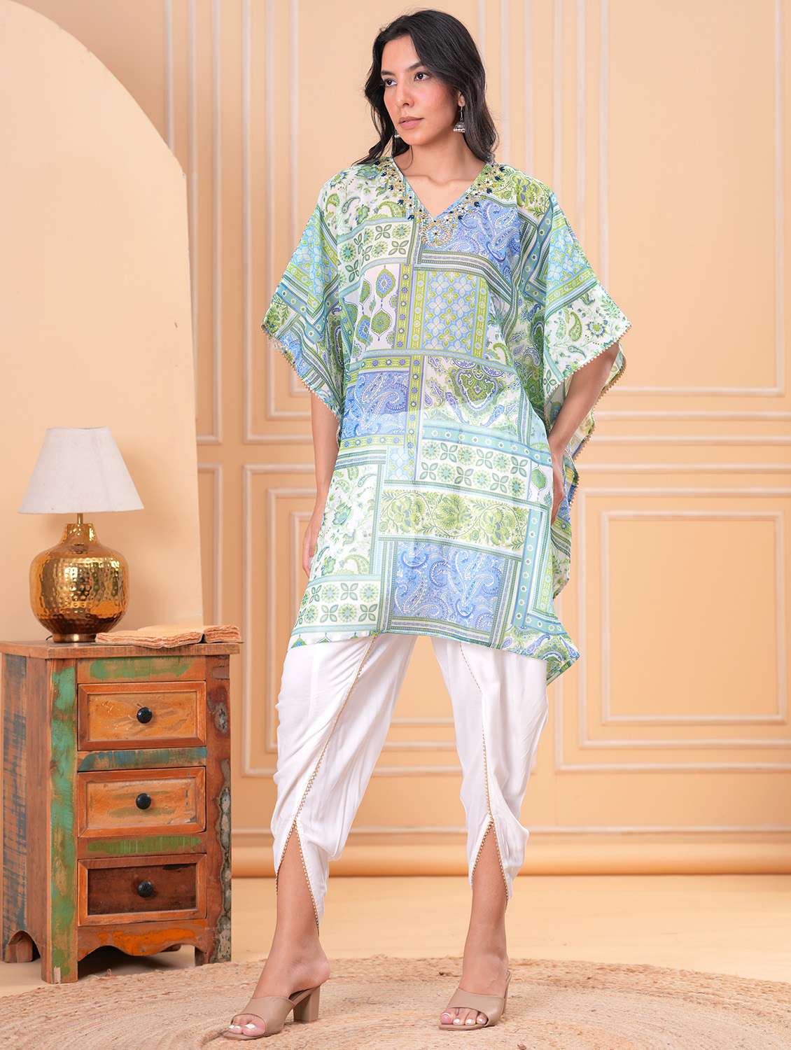 women printed kimono sleeve dhoti kaftan kurta set - 21960406 - Standard Image - 3