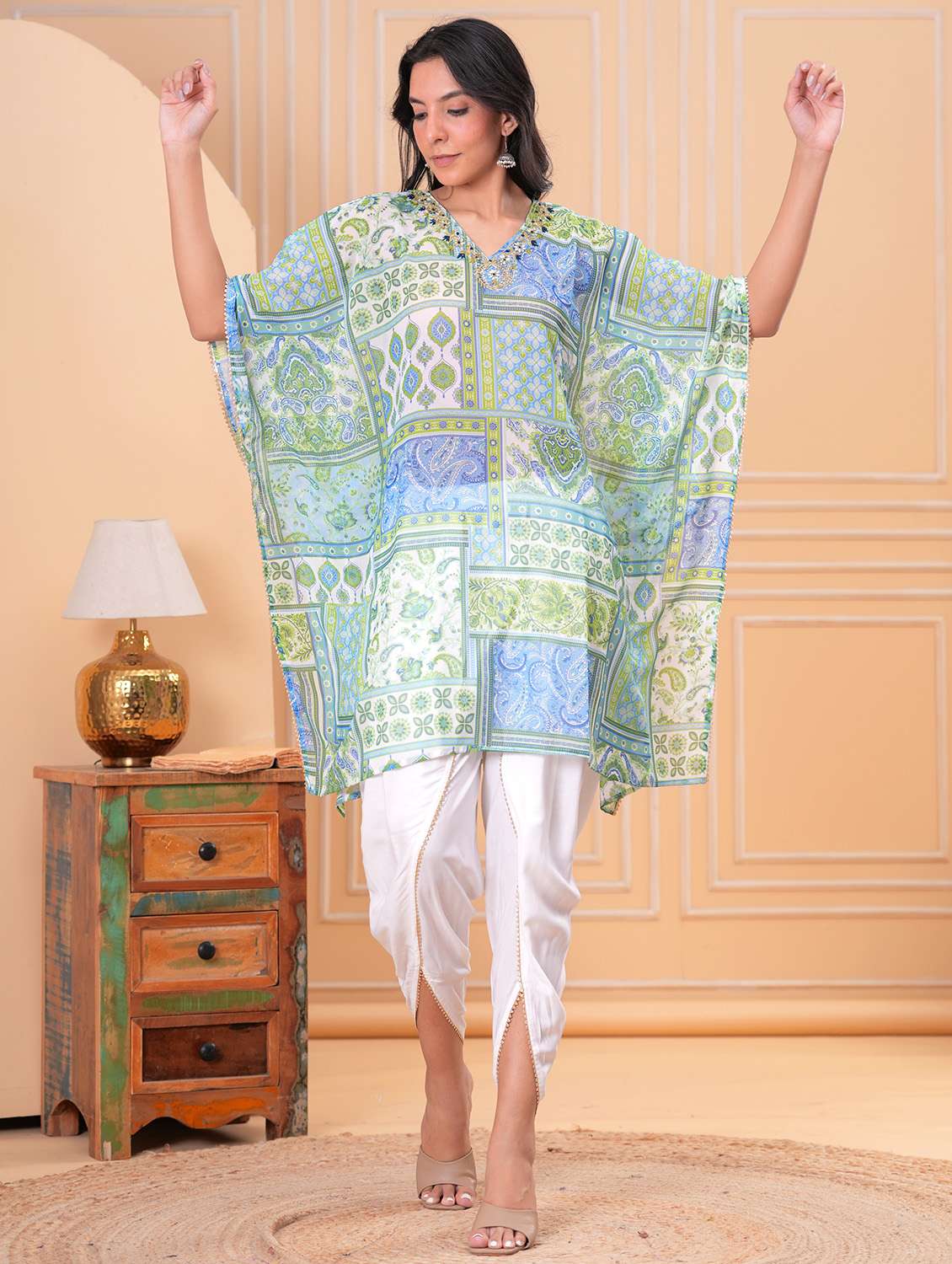 women printed kimono sleeve dhoti kaftan kurta set - 21960421 - Standard Image - 3