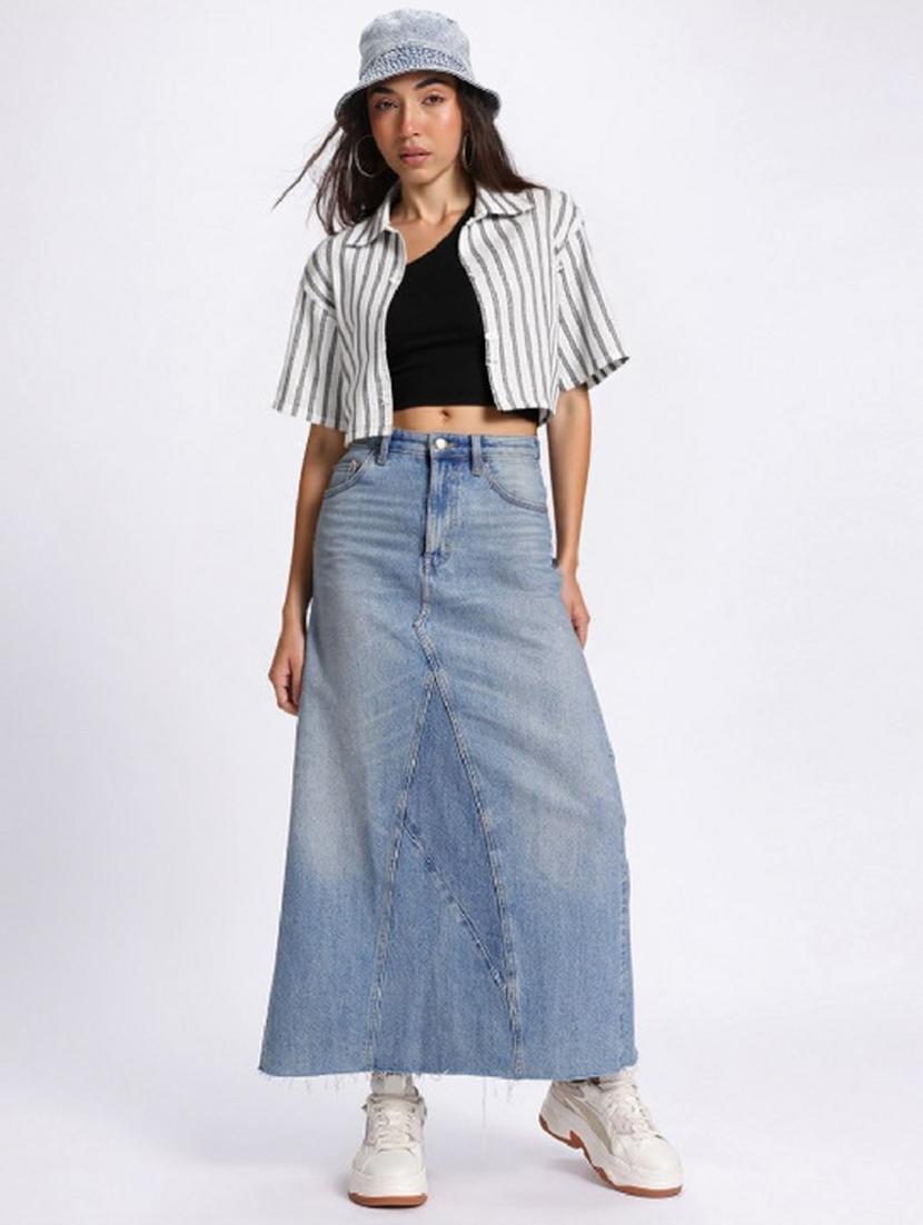 women striped collared short sleeve crop shirt - 21960549 - Standard Image - 3