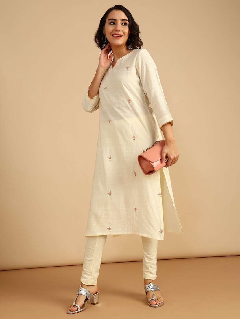 women embroidered three quarter sleeve straight kurta - 21960783 -  Standard Image - 3