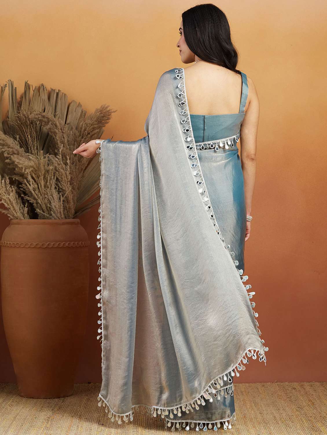 women solid with embellished bordered ready to wear saree with blouse - 21961288 -  Standard Image - 3