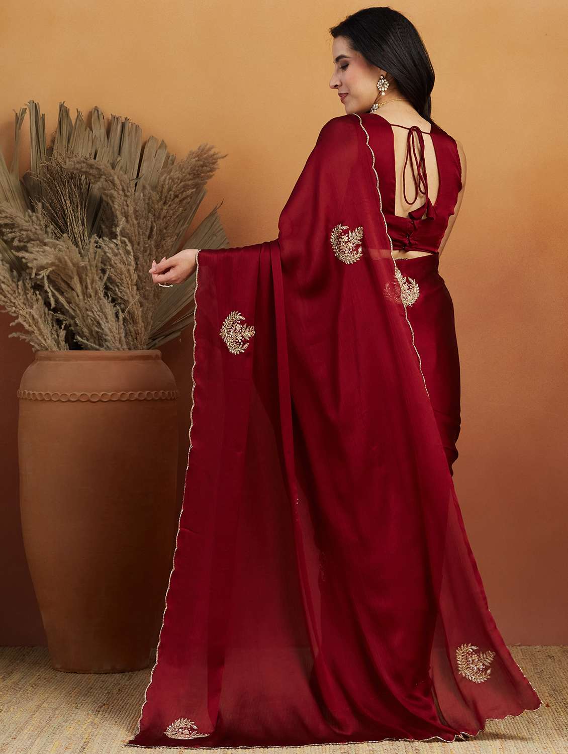women maroon ready to wear saree with blouse - 21961290 - Standard Image - 3