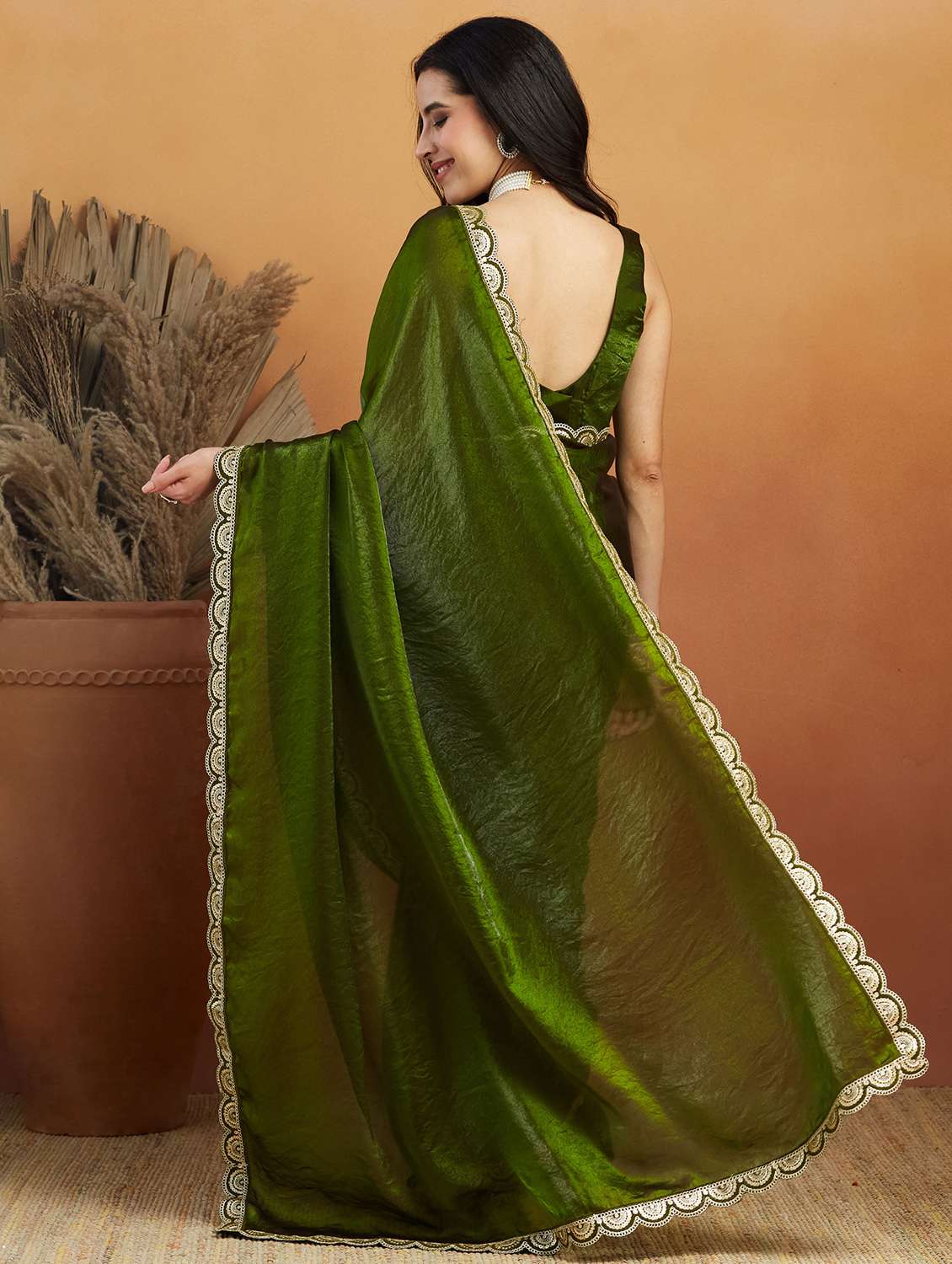 women green ready to wear saree with blouse - 21961294 -  Standard Image - 3