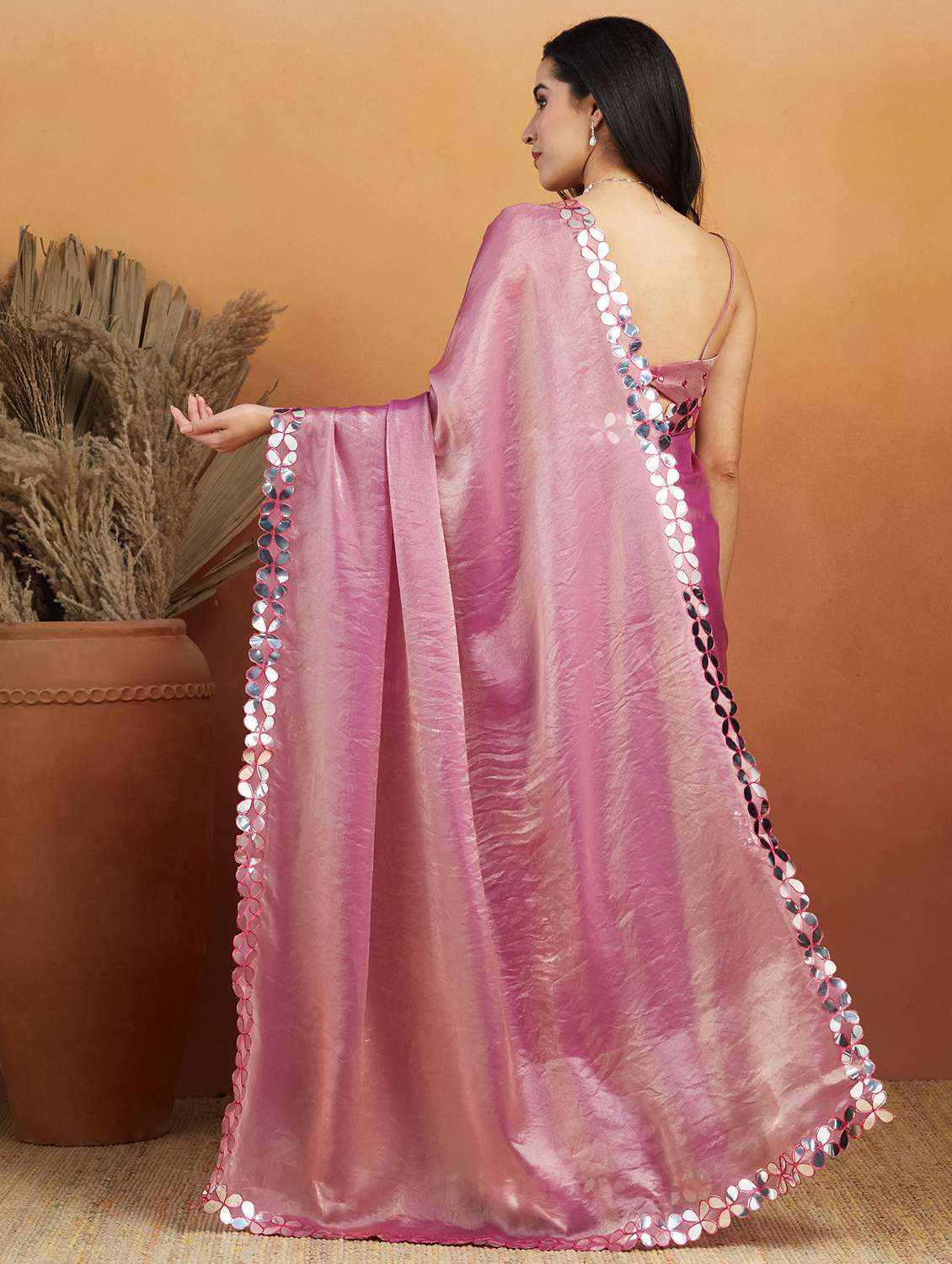 women solid with bordered ready to wear saree with blouse - 21961296 -  Standard Image - 3