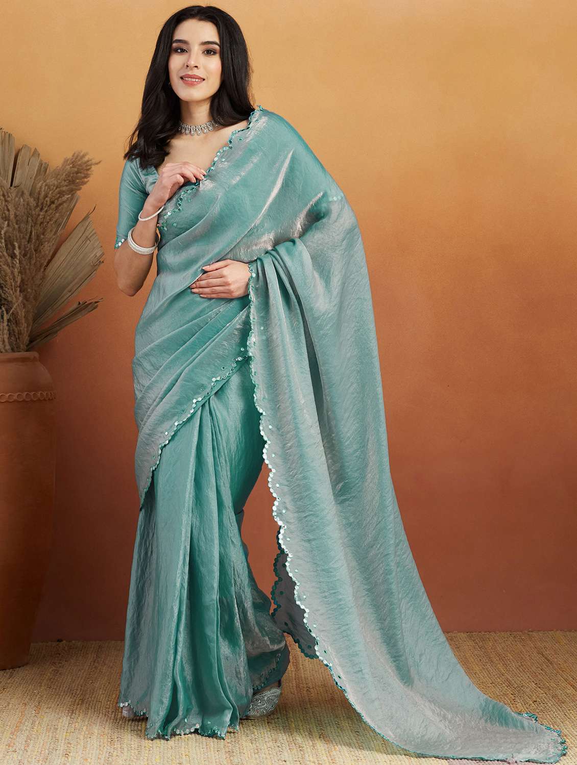 women solid with bordered ready to wear saree with blouse