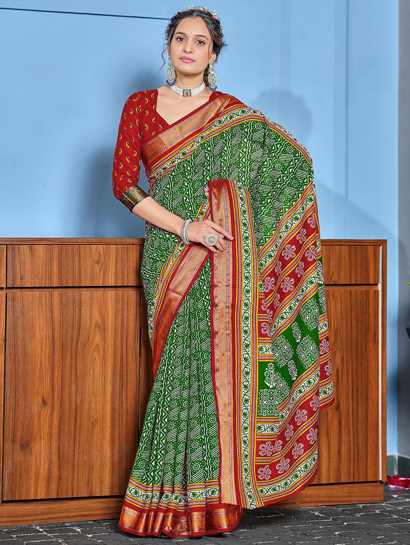 women printed casual wear saree with blouse - 21961372 -  Zoom Image - 0