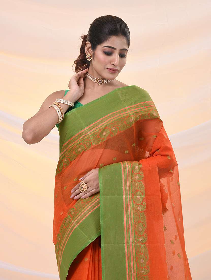 women self design tant saree - 21961474 - Standard Image - 3