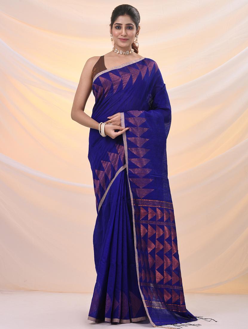 women self design handloom saree with blouse - 21961490 - Zoom Image - 0
