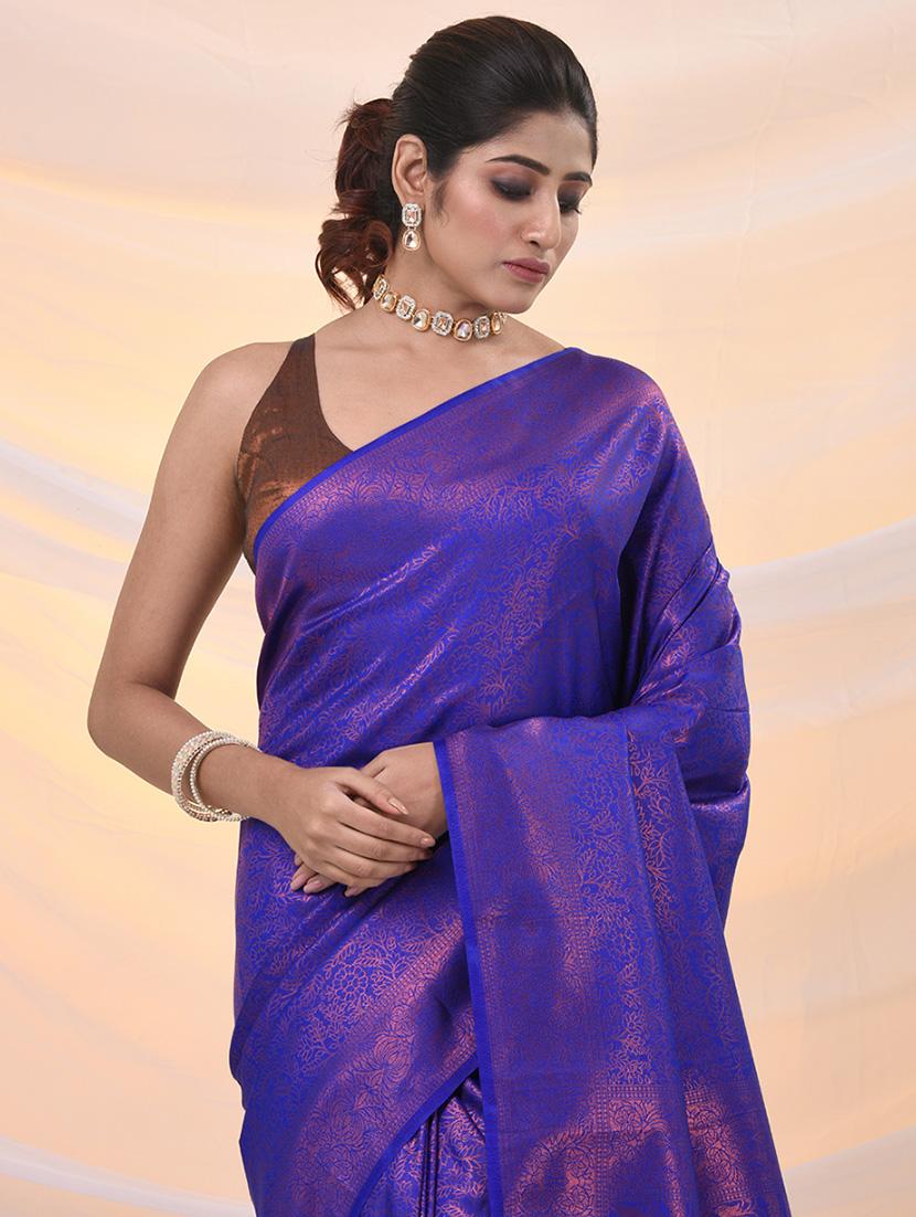 women self design banarasi saree with blouse - 21961499 - Standard Image - 3