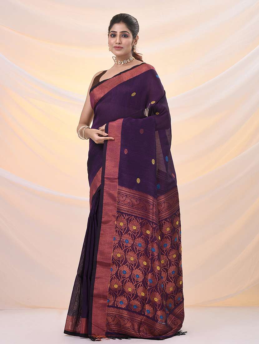 women self design handloom saree with blouse - 21961505 - Standard Image - 3