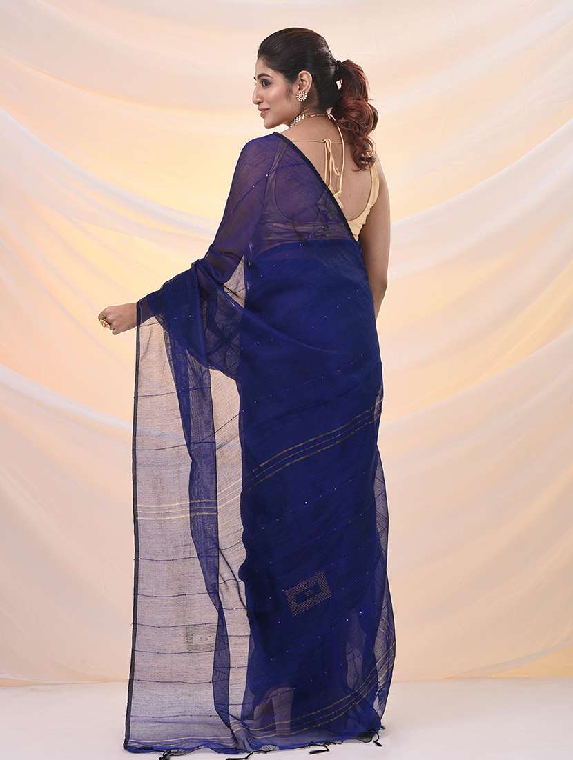women solid with work embellished saree with blouse - 21961523 -  Standard Image - 3