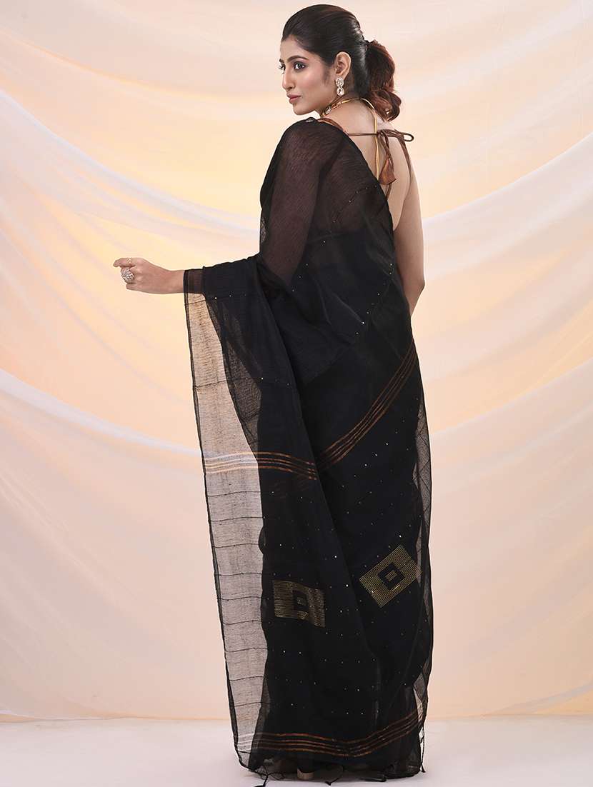 women solid with work embellished saree with blouse - 21961525 - Standard Image - 3