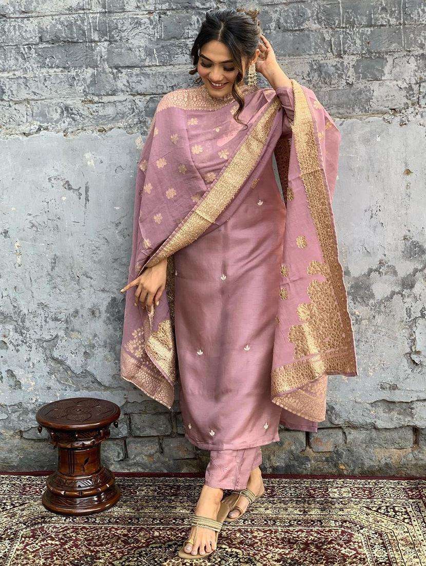 women three quarter sleeve kurta pant with dupatta set