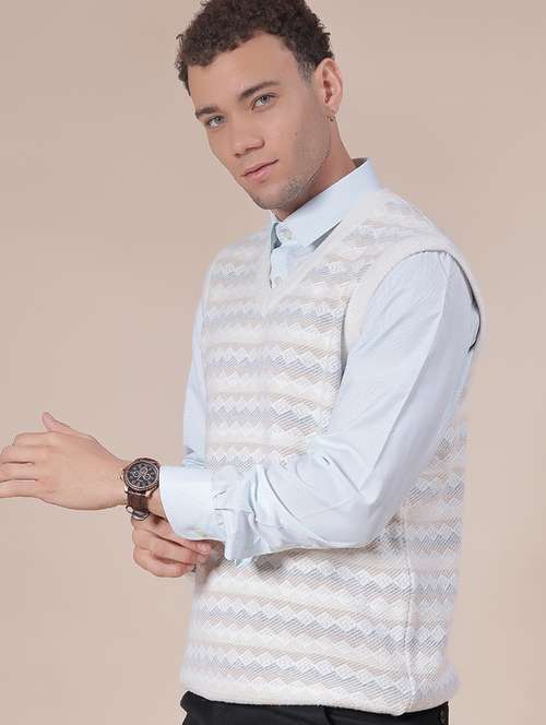 men self design sleeveless regular fit pullover - 21961793 -  Standard Image - 0