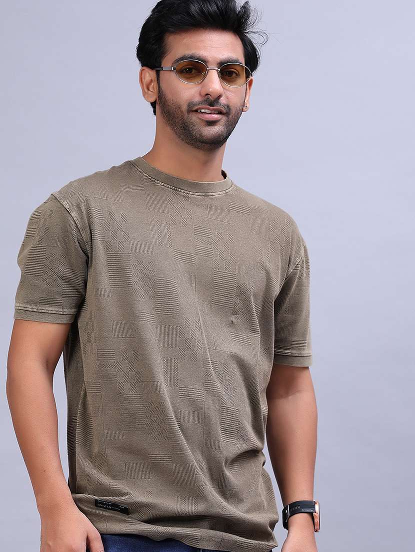 men self design short sleeve regular fit t-shirt