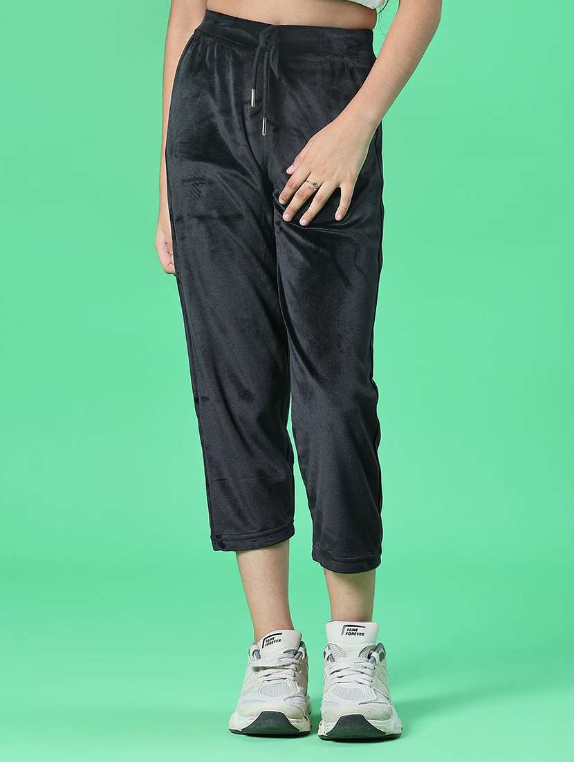 girls solid mid rise winterwear trouser