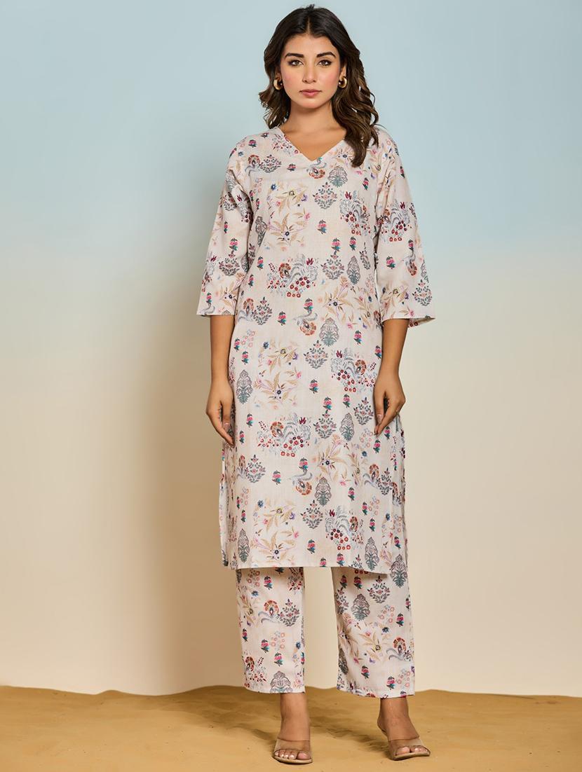 women three quarter sleeve straight kurta - 21962021 -  Zoom Image - 0