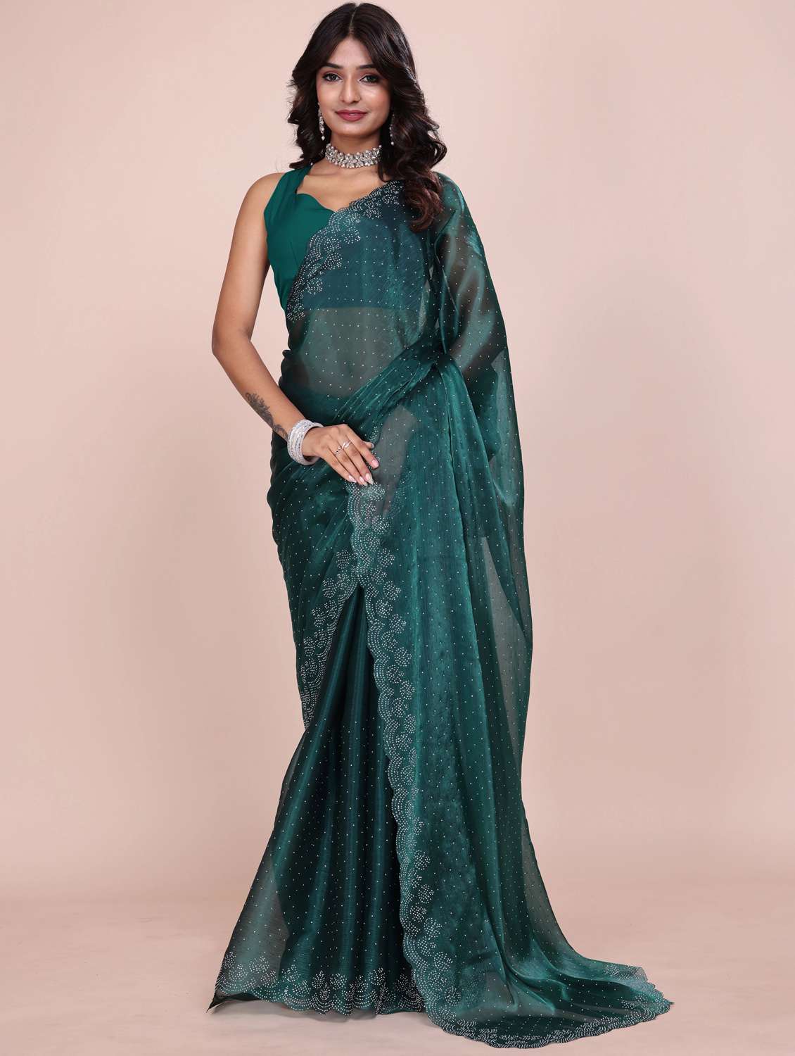 women solid with work embellished saree with blouse - 21962024 -  Zoom Image - 0