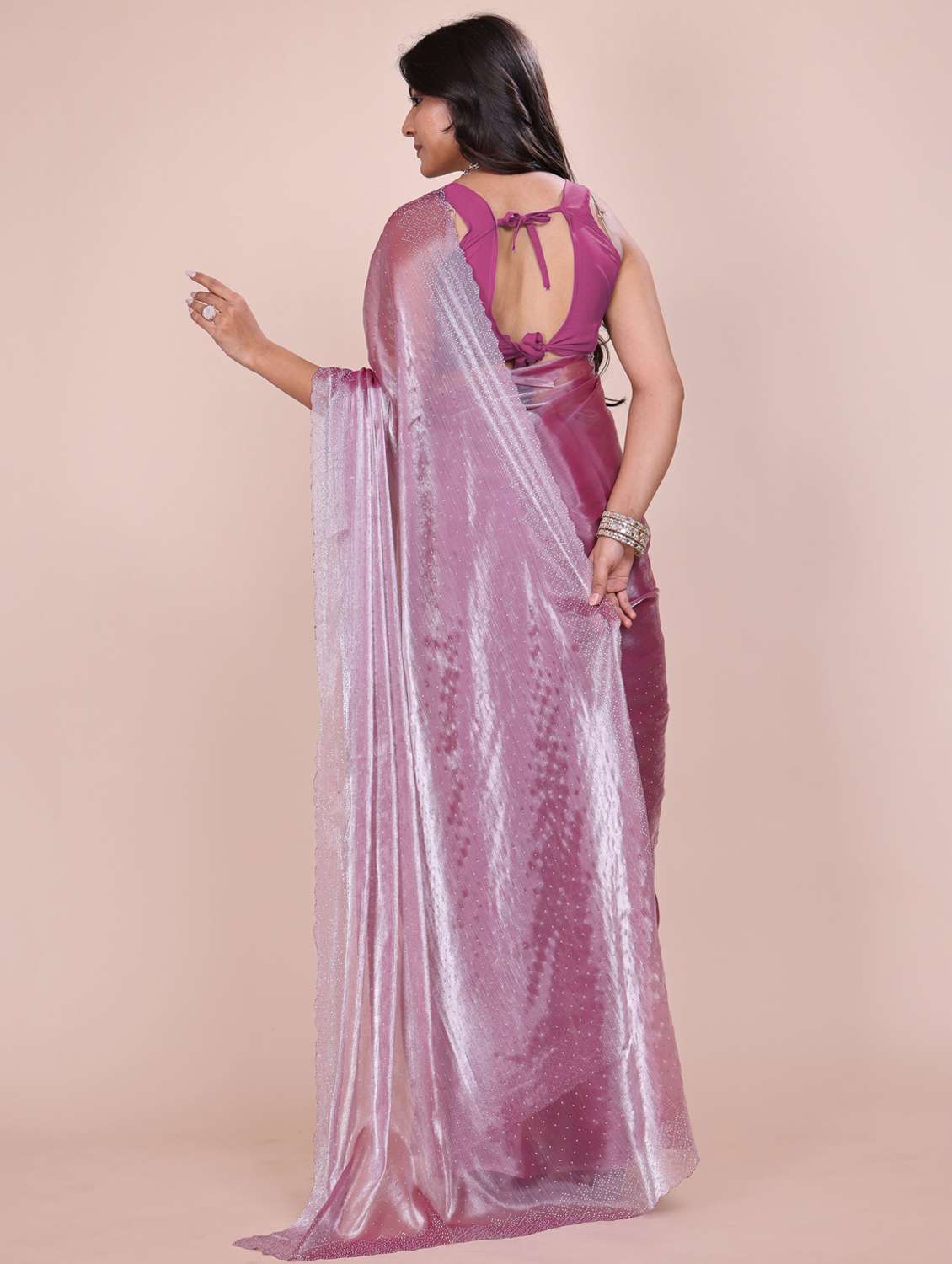 women solid with work embellished saree with blouse - 21962039 -  Standard Image - 3