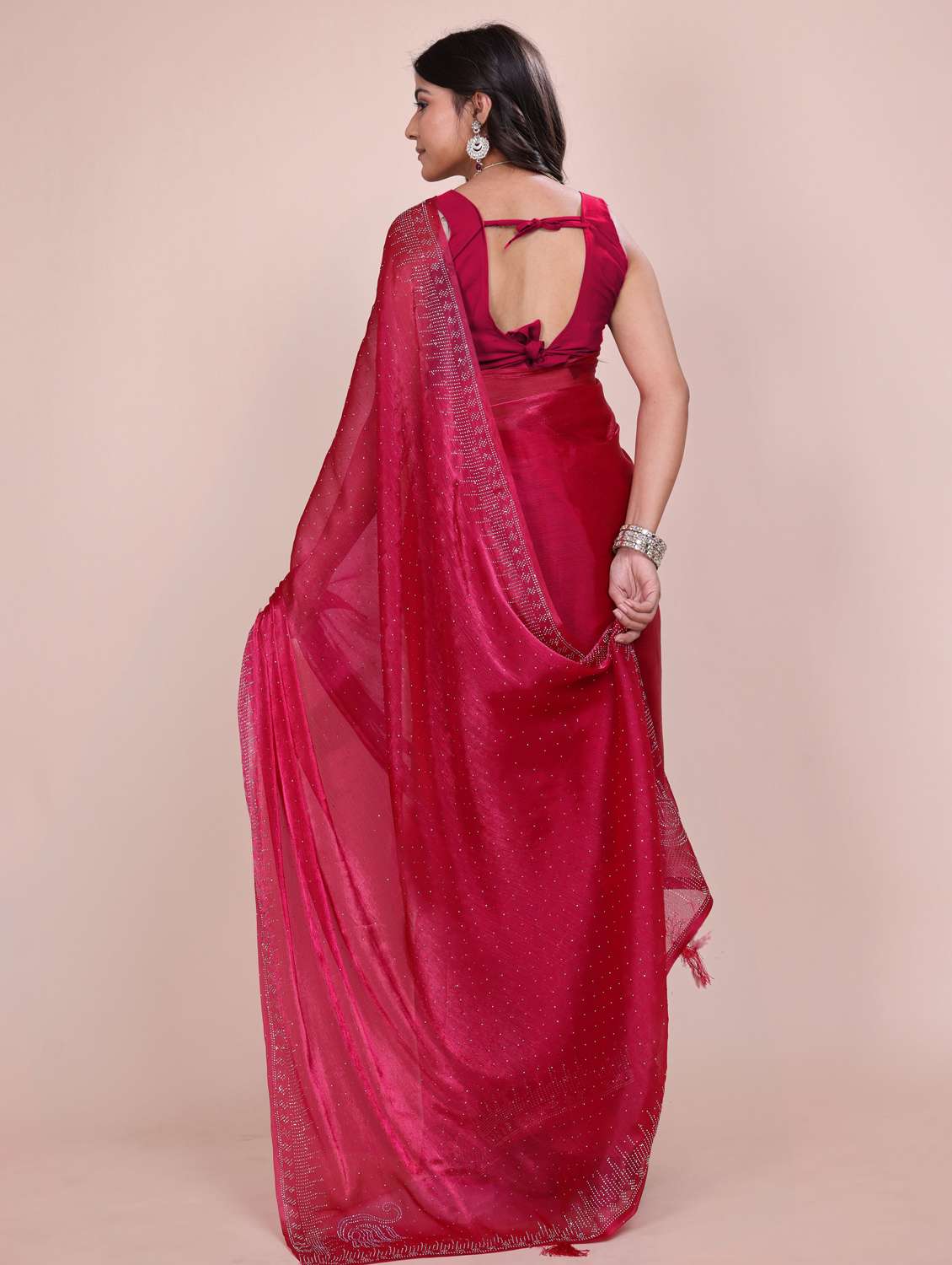 women solid with work embellished saree with blouse - 21962056 -  Standard Image - 3