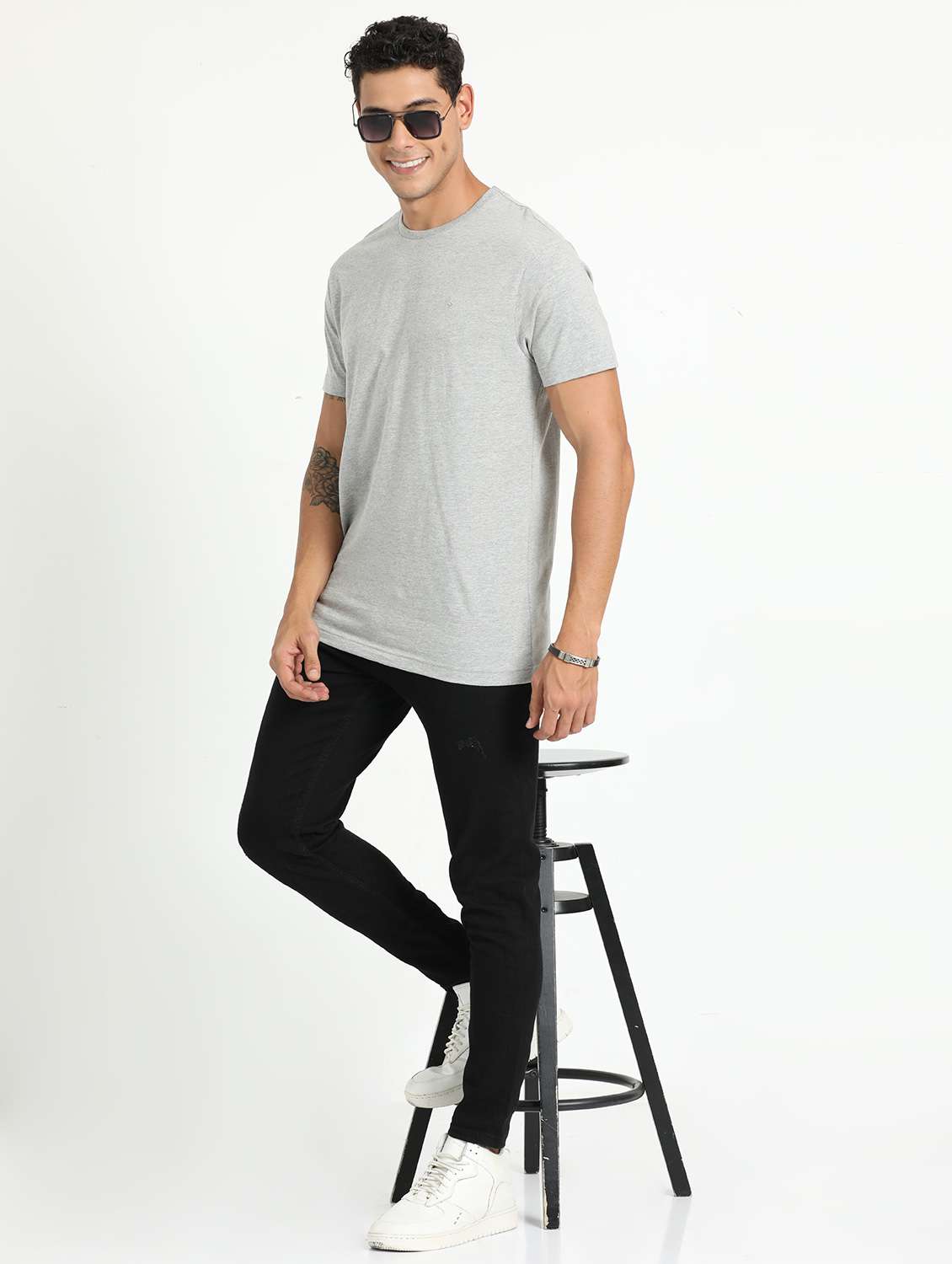 men solid short sleeve slim fit t-shirt - 21962116 -  Standard Image - 3