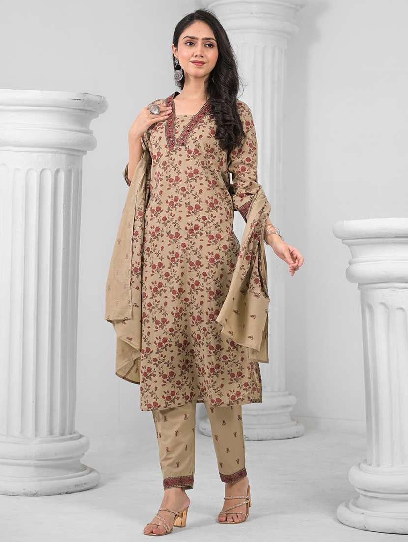 women three quarter sleeve kurta pant with dupatta set - 21962167 - Standard Image - 3