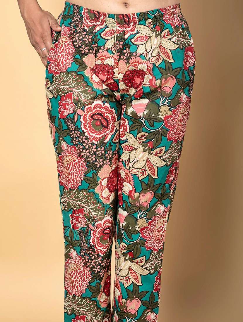 women three quarter sleeve kurta pant set - 21962180 -  Standard Image - 5