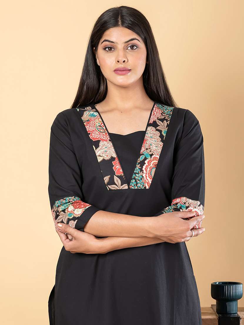 women three quarter sleeve kurta pant set - 21962182 -  Standard Image - 5