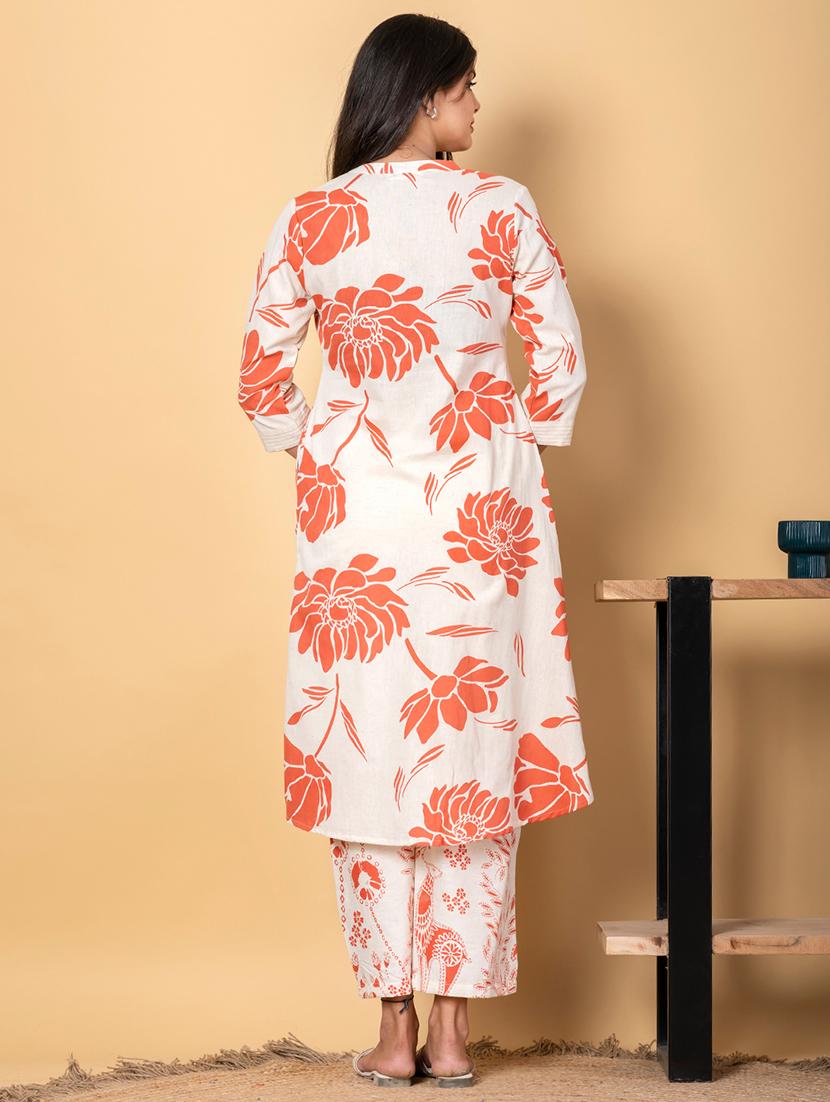 women three quarter sleeve kurta pant set - 21962194 - Standard Image - 3