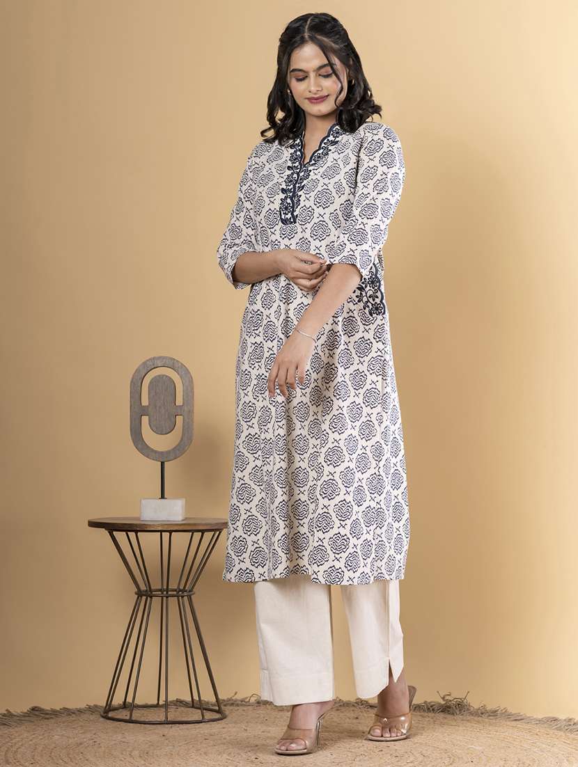 women three quarter sleeve kurta pant set - 21962198 -  Standard Image - 3