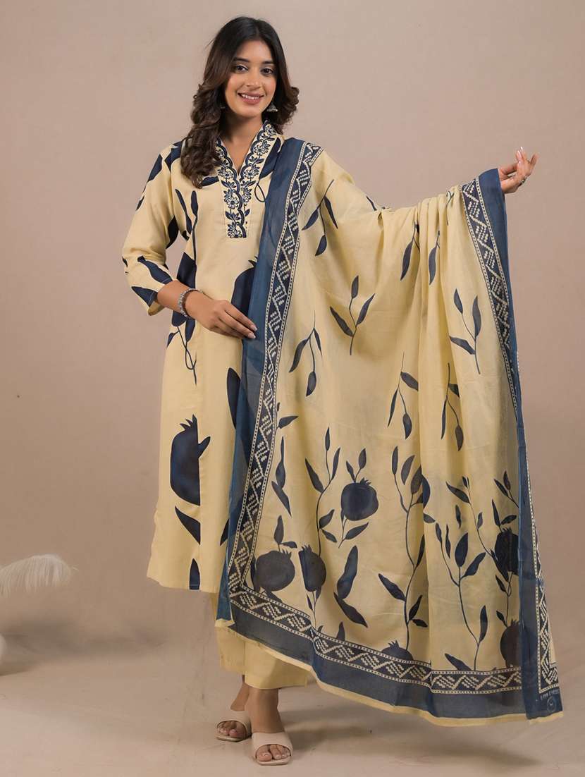 women three quarter sleeve kurta pant with dupatta set