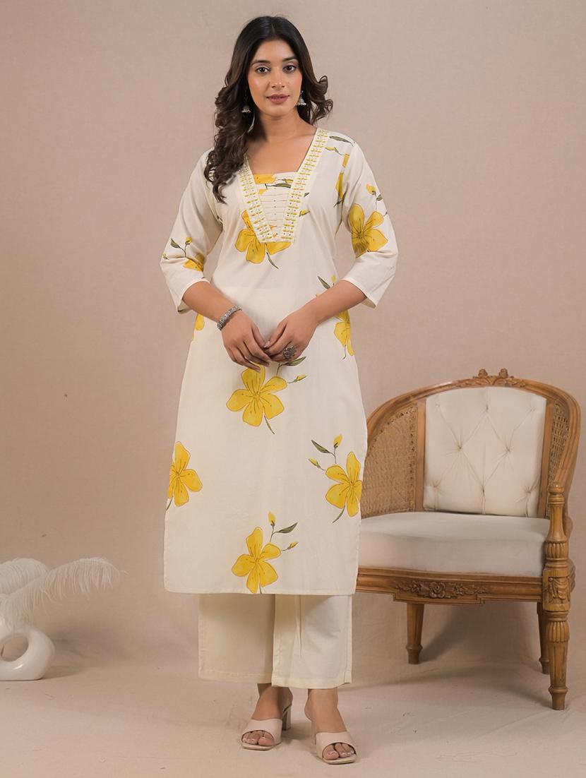 women three quarter sleeve kurta pant with dupatta set - 21962201 - Standard Image - 3