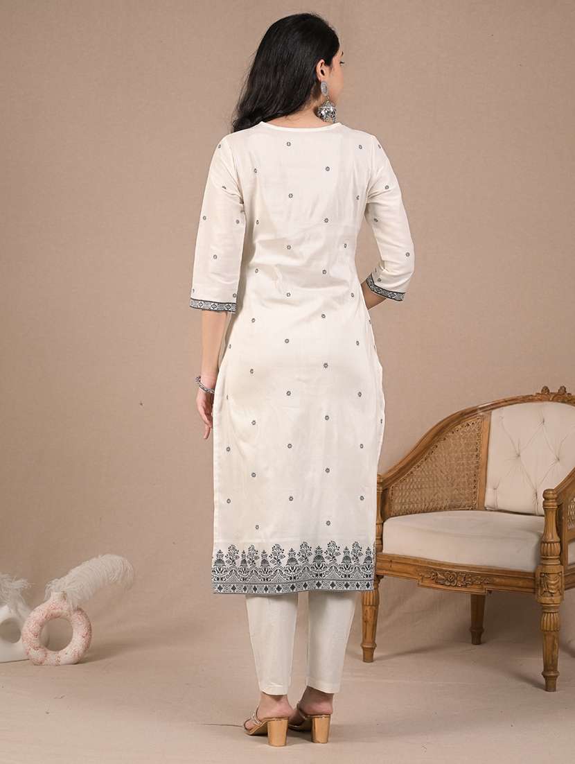 women three quarter sleeve kurta pant with dupatta set - 21962207 -  Standard Image - 3
