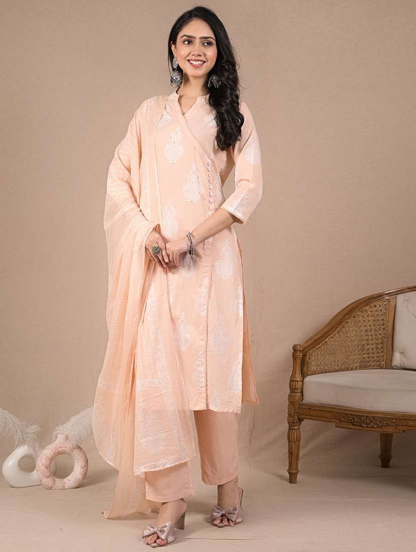 women three quarter sleeve kurta pant with dupatta set - 21962238 -  Standard Image - 3