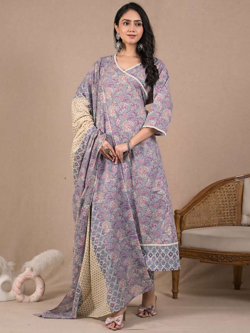 women three quarter sleeve anarkali kurta pant with dupatta set - 21962257 -  Standard Image - 5