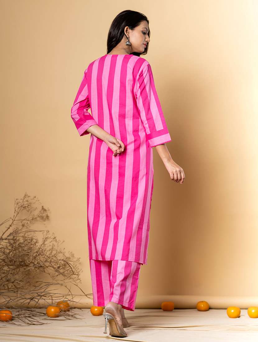 women printed three quarter sleeve kurta pant set - 21962295 -  Standard Image - 3