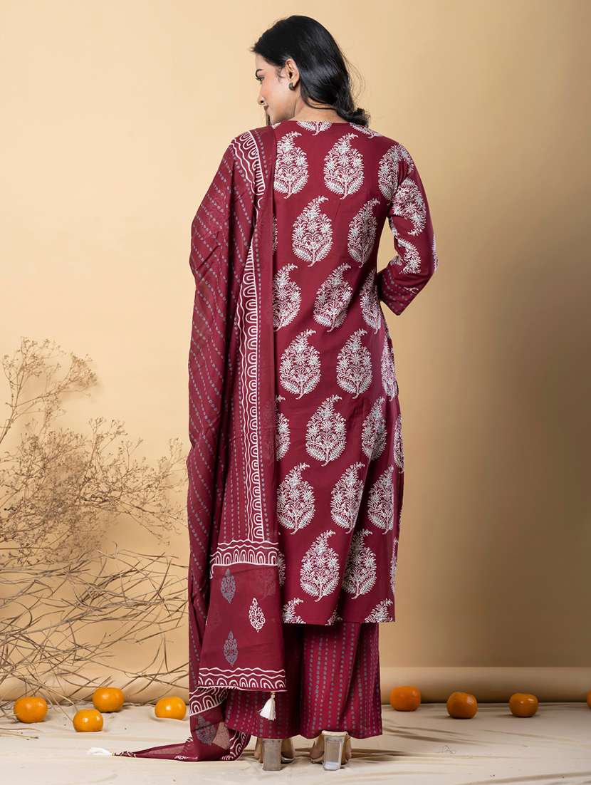 women three quarter sleeve kurta pant with dupatta set - 21962298 -  Standard Image - 3