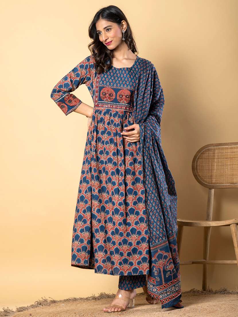 women three quarter sleeve anarkali kurta pant with dupatta set