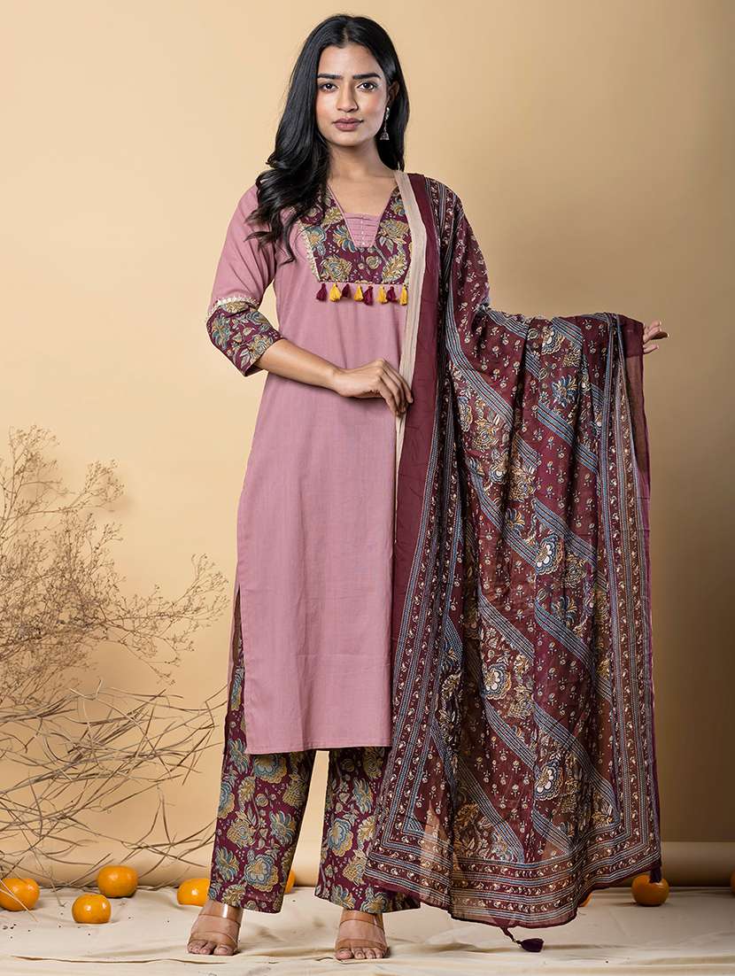 women three quarter sleeve kurta pant with dupatta set - 21962306 -  Zoom Image - 0