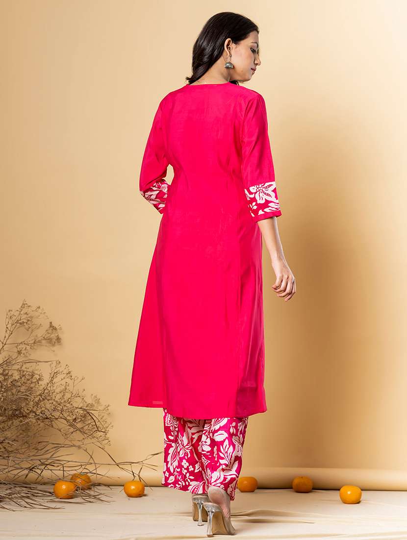 women printed three quarter sleeve kurta pant set - 21962309 -  Standard Image - 3