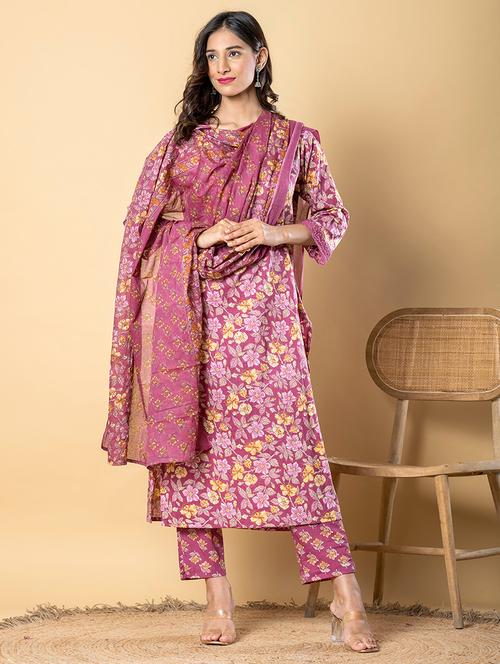 women three quarter sleeve kurta pant with dupatta set - 21962314 -  Standard Image - 0