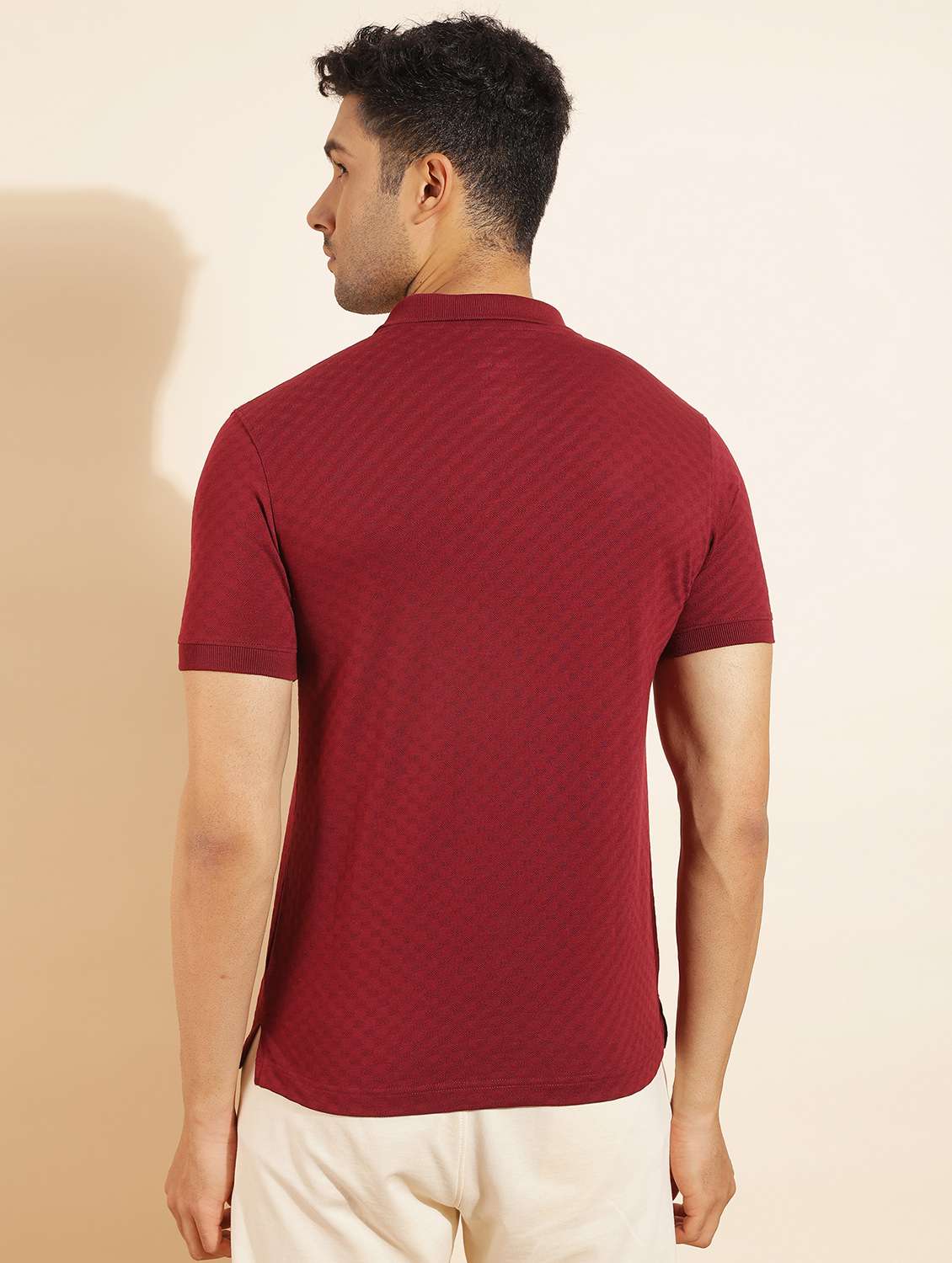 men solid short sleeve slim fit polo t-shirt - 21962371 -  Standard Image - 3