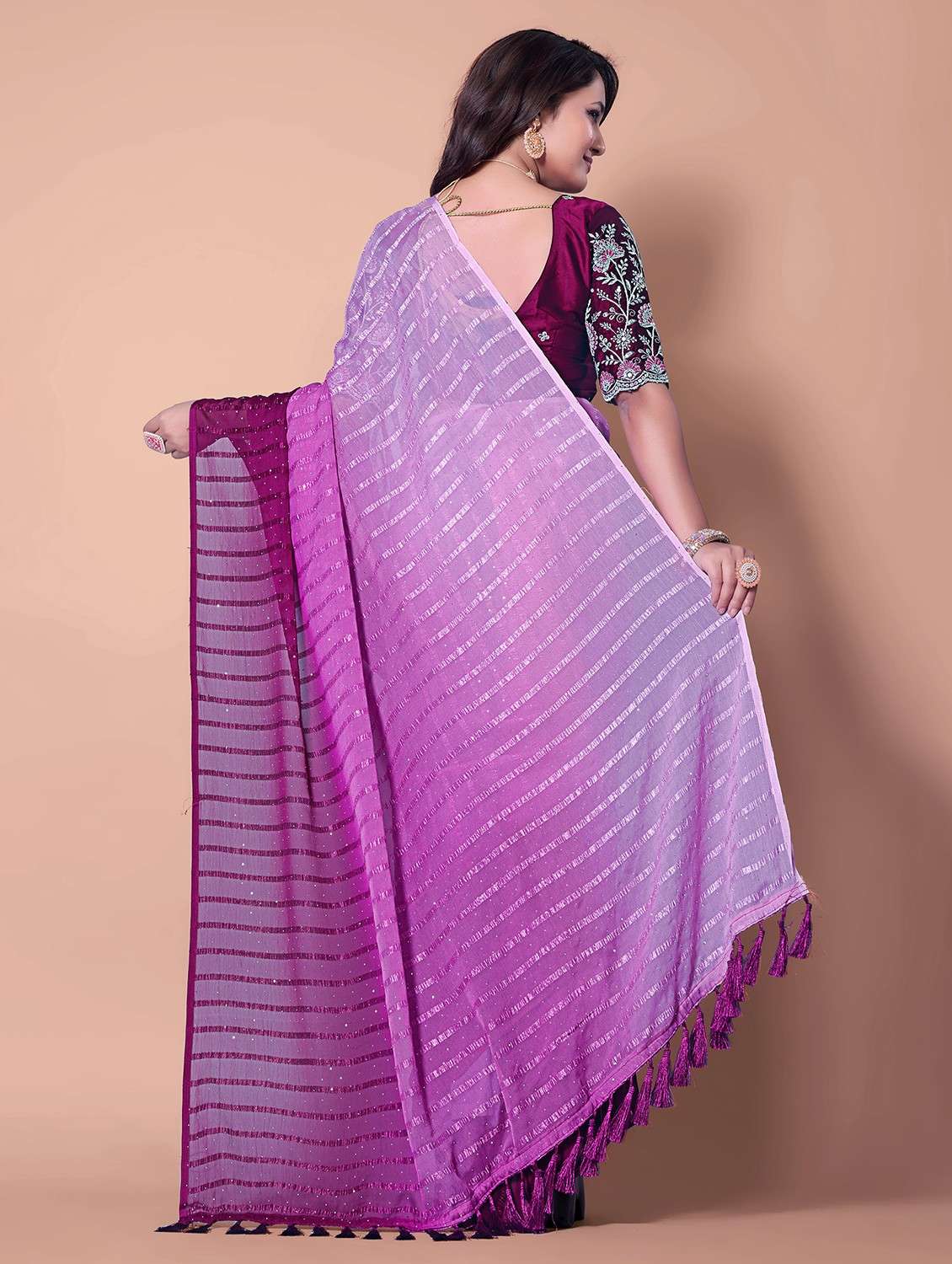 women ombre printed saree with blouse - 21962469 -  Standard Image - 3