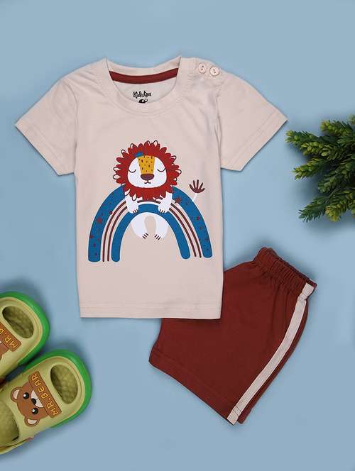 boys printed t-shirt and short set - 21962585 -  Standard Image - 0