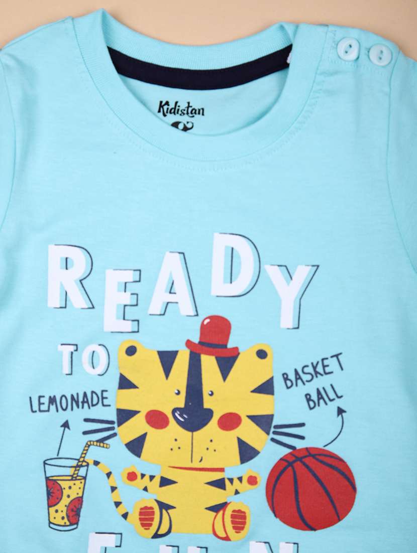 boys printed t-shirt and short set - 21962586 - Standard Image - 3