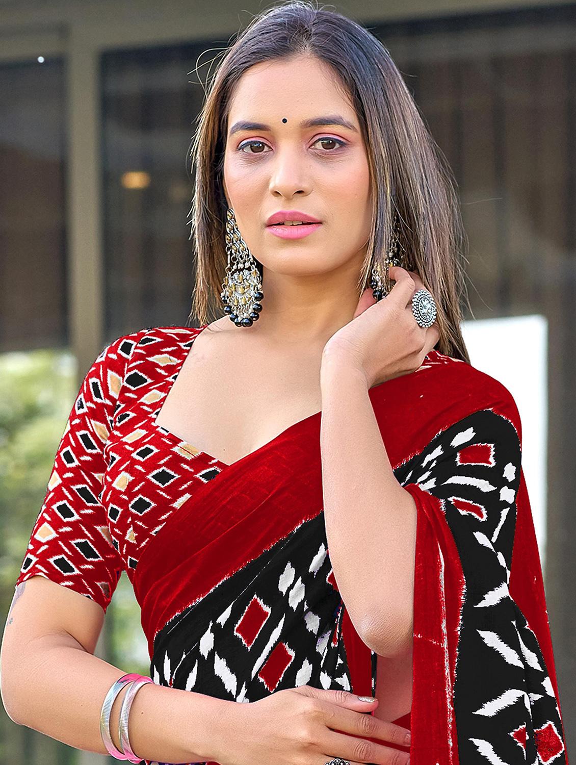 women printed casual wear saree with blouse - 21962982 - Standard Image - 3