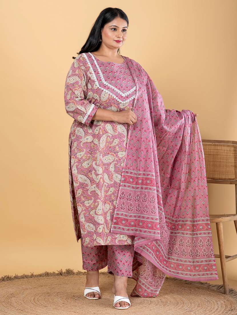 women plus size three quarter sleeve kurta pant with dupatta set - 21963094 -  Standard Image - 3