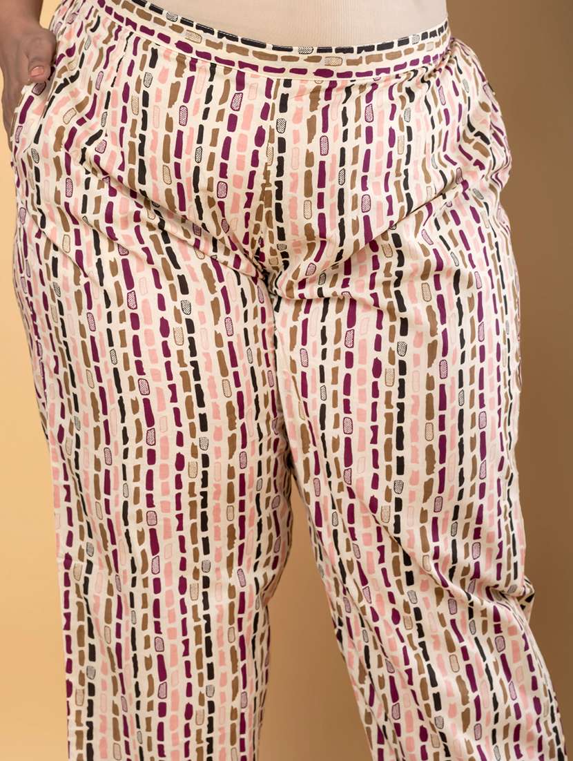 women plus size three quarter sleeve kurta pant with dupatta set - 21963096 -  Standard Image - 5