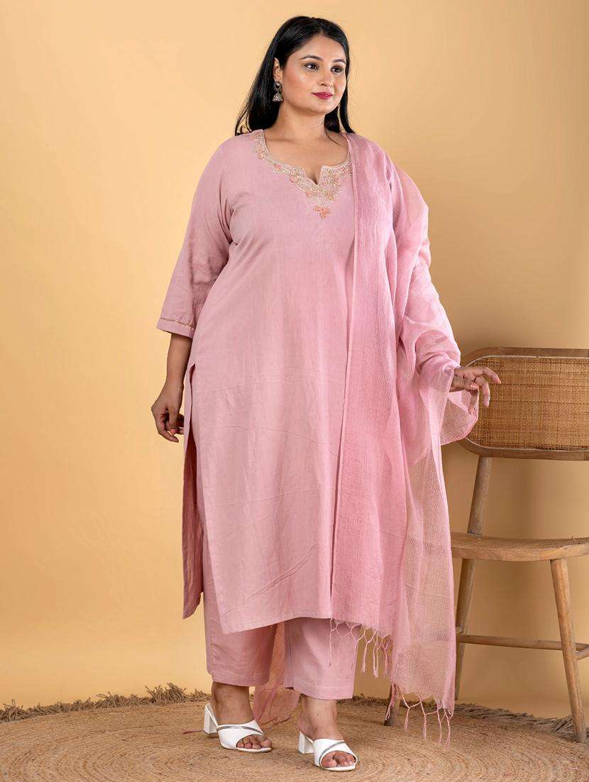 women plus size three quarter sleeve kurta pant with dupatta set - 21963103 -  Standard Image - 3