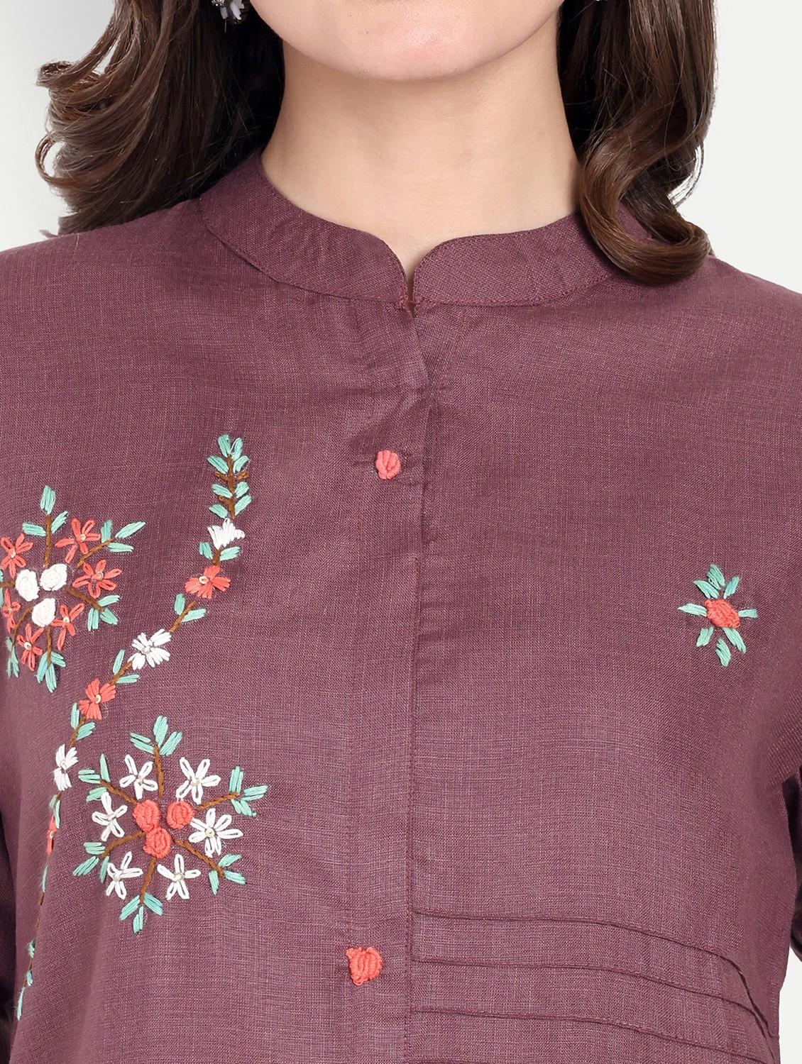 women three quarter sleeve straight kurta - 21963283 - Standard Image - 5